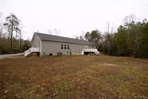 14910 N Point Rd, Lanexa, VA 23089 photo 11