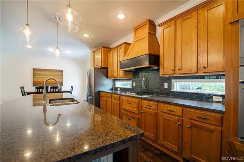 14910 N Point Rd, Lanexa, VA 23089 photo 19