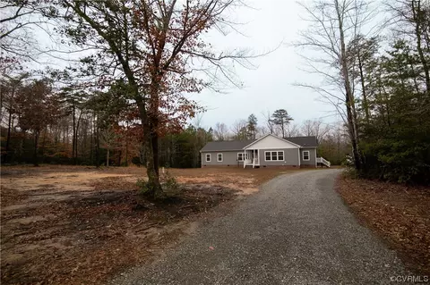 14910 N Point Rd, Lanexa, VA 23089 photo 8