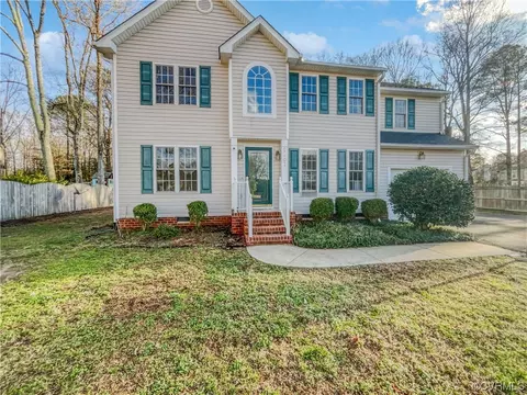 2107 Francis Rd, Glen Allen, VA 23060