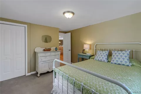 Bedroom - 333 Peake Rd, Weems, VA 22576 photo 3 of 4