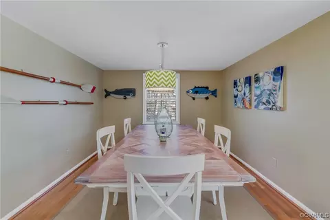 Dining - 333 Peake Rd, Weems, VA 22576 photo 1 of 4