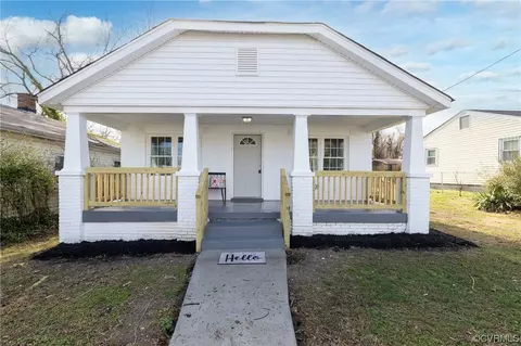 414 St Marks St, Petersburg, VA 23803
