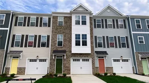 13817 Village View Dr, Midlothian, VA 23114