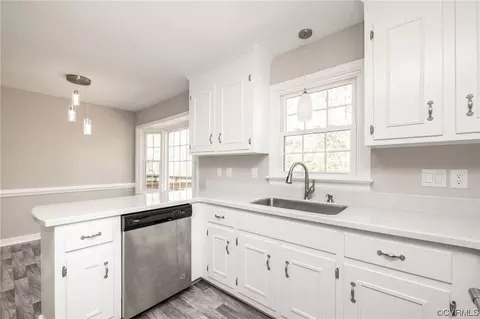 5405 Standing Oak Rd, Midlothian, VA 23112 photo 6
