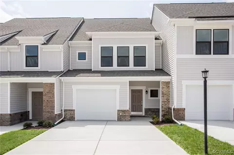 3636 Irby Pond Dr, Midlothian, VA 23112