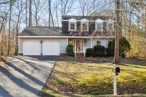 103 Mace St, Williamsburg, VA 23185