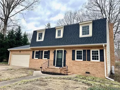 10913 Ironwood Dr, Hopewell, VA 23860