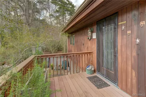 218 E Highview Dr, Lancaster, VA 22503 photo 9