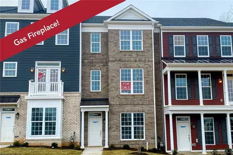 13828 Randolph Pond Ln, Midlothian, VA 23114