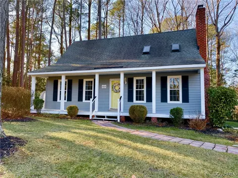 2618 Iverson Rd, Midlothian, VA 23112