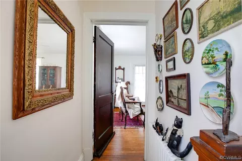 Entry Way - 1327 Nottoway Ave, Richmond, VA 23227 photo 3 of 9