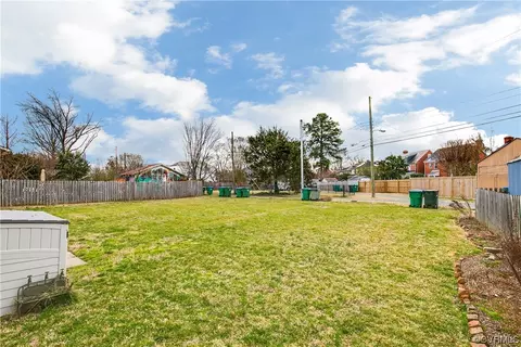 Exterior - 1327 Nottoway Ave, Richmond, VA 23227 photo 8 of 9