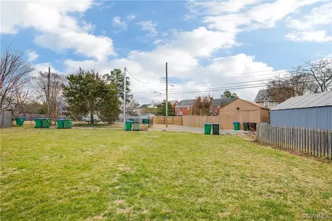 Exterior - 1327 Nottoway Ave, Richmond, VA 23227 photo 7 of 9