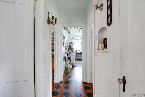 Entry Way - 1327 Nottoway Ave, Richmond, VA 23227 photo 7 of 9