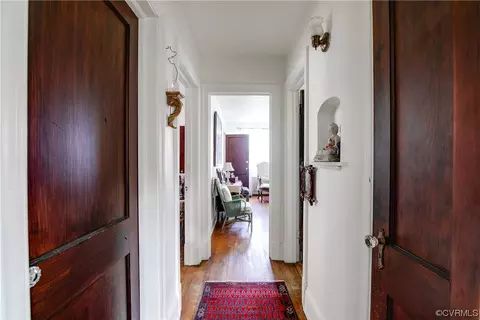 Entry Way - 1327 Nottoway Ave, Richmond, VA 23227 photo 5 of 9