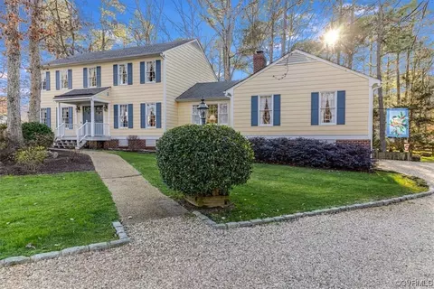 1801 Oakway Dr, Henrico, VA 23238