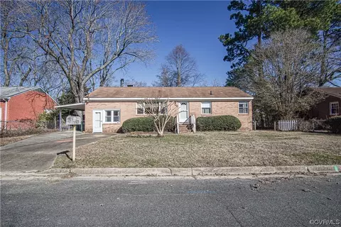 108 Scott Dr, Williamsburg, VA 23185