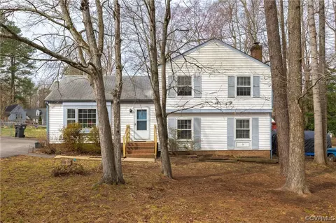 3106 Tammaway Dr, Midlothian, VA 23112