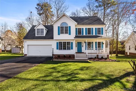 11907 Hardwood Dr, Midlothian, VA 23114