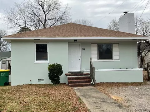 711 Blackstone Ave, Hopewell, VA 23860