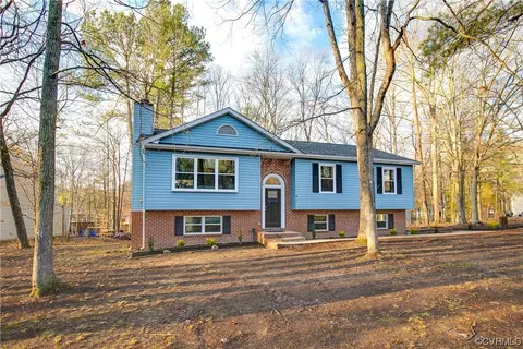 525 Welsh Dr, Ruther Glen, VA 22546