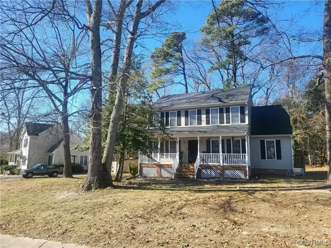 12006 Warfield Estates Dr, Chester, VA 23831