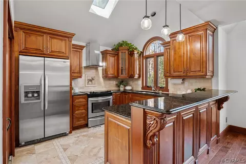 6218 Willow Glen Rd, Midlothian, VA 23112 photo 10