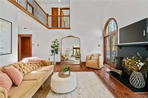 6218 Willow Glen Rd, Midlothian, VA 23112 photo 5
