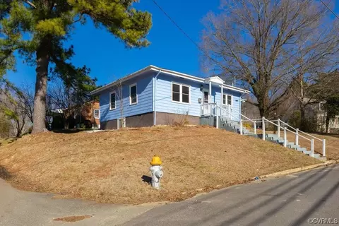 400 Putney St, Farmville, VA 23901
