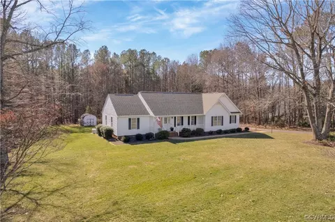 2321 Graceland Dr, Powhatan, VA 23139