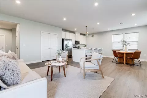 3700 Maze Runner Dr #103, Midlothian, VA 23112