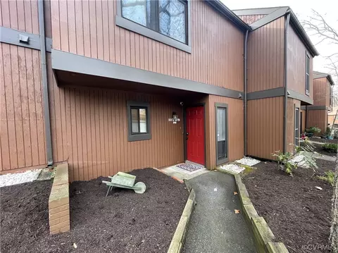 11785 N Briar Patch Dr, Midlothian, VA 23113