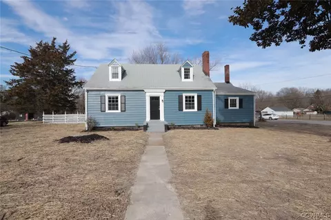 Exterior - 1908 Springdale Rd, Richmond, VA 23222 photo 2 of 13