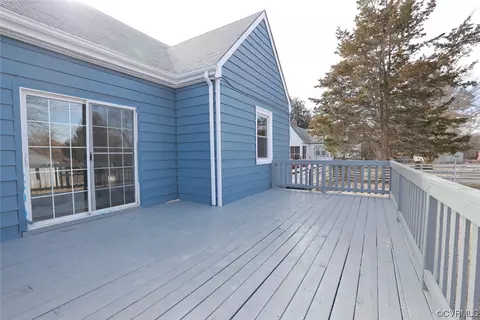 Exterior - 1908 Springdale Rd, Richmond, VA 23222 photo 9 of 13
