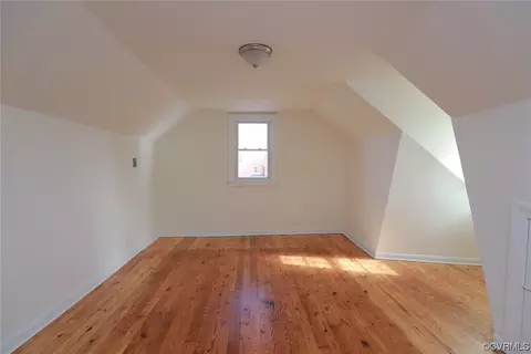 Entry Way - 1908 Springdale Rd, Richmond, VA 23222 photo 2 of 2