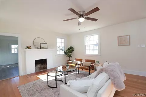 Living - 1908 Springdale Rd, Richmond, VA 23222 photo 4 of 8