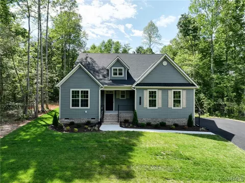13006 Alsandair Dr, Chesterfield, VA 23838