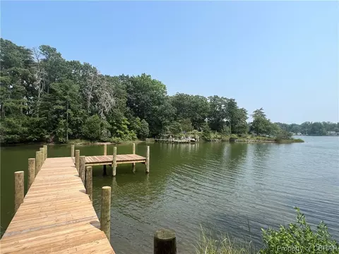 View/Area - 183 Farriers Rd, White Stone, VA 22578 photo 7 of 7