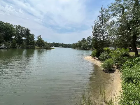 View/Area - 183 Farriers Rd, White Stone, VA 22578 photo 3 of 7