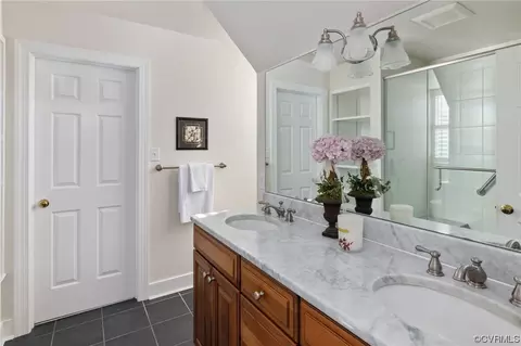 Bath - 13901 Pagehurst Ter #23, Midlothian, VA 23113 photo 2 of 4