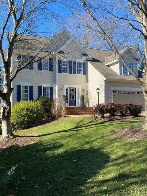 12427 Fremont Dr, Glen Allen, VA 23059