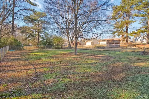 Exterior - 8918 Cloverpatch Ter, North Chesterfield, VA 23237 photo 6 of 6