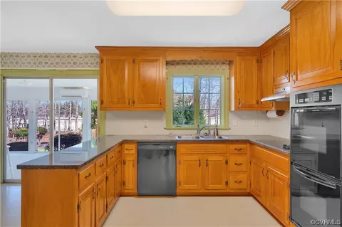 Kitchen - 13400 W Salisbury Rd, Midlothian, VA 23113 photo 1 of 5