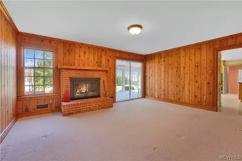 Living - 13400 W Salisbury Rd, Midlothian, VA 23113 photo 2 of 2