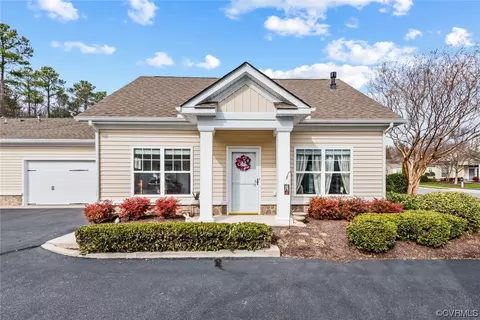 211 Pumpkin Pl, North Chesterfield, VA 23236