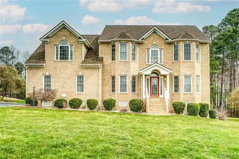 1400 Walthall Creek Dr, South Chesterfield, VA 23834