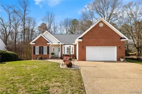 7409 Moss Rose Ct, Mechanicsville, VA 23111