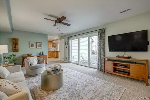Living - 14017 Copper Hill Rd, Midlothian, VA 23112 photo 3 of 4