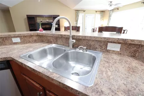 Kitchen - 8194 Janice Ave, Mechanicsville, VA 23111 photo 4 of 8